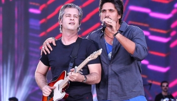 CANTORES SERTANEJOS
